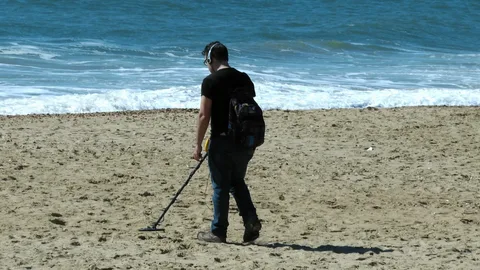 gold and metal detector